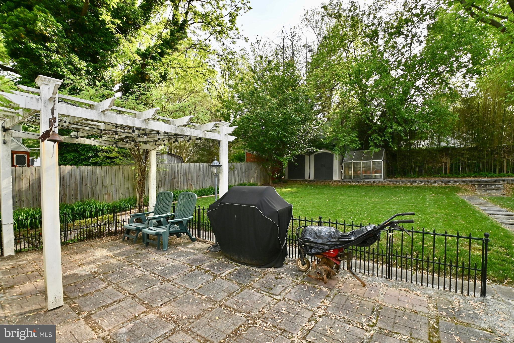 CITY PARK HOMES - Residential Lease