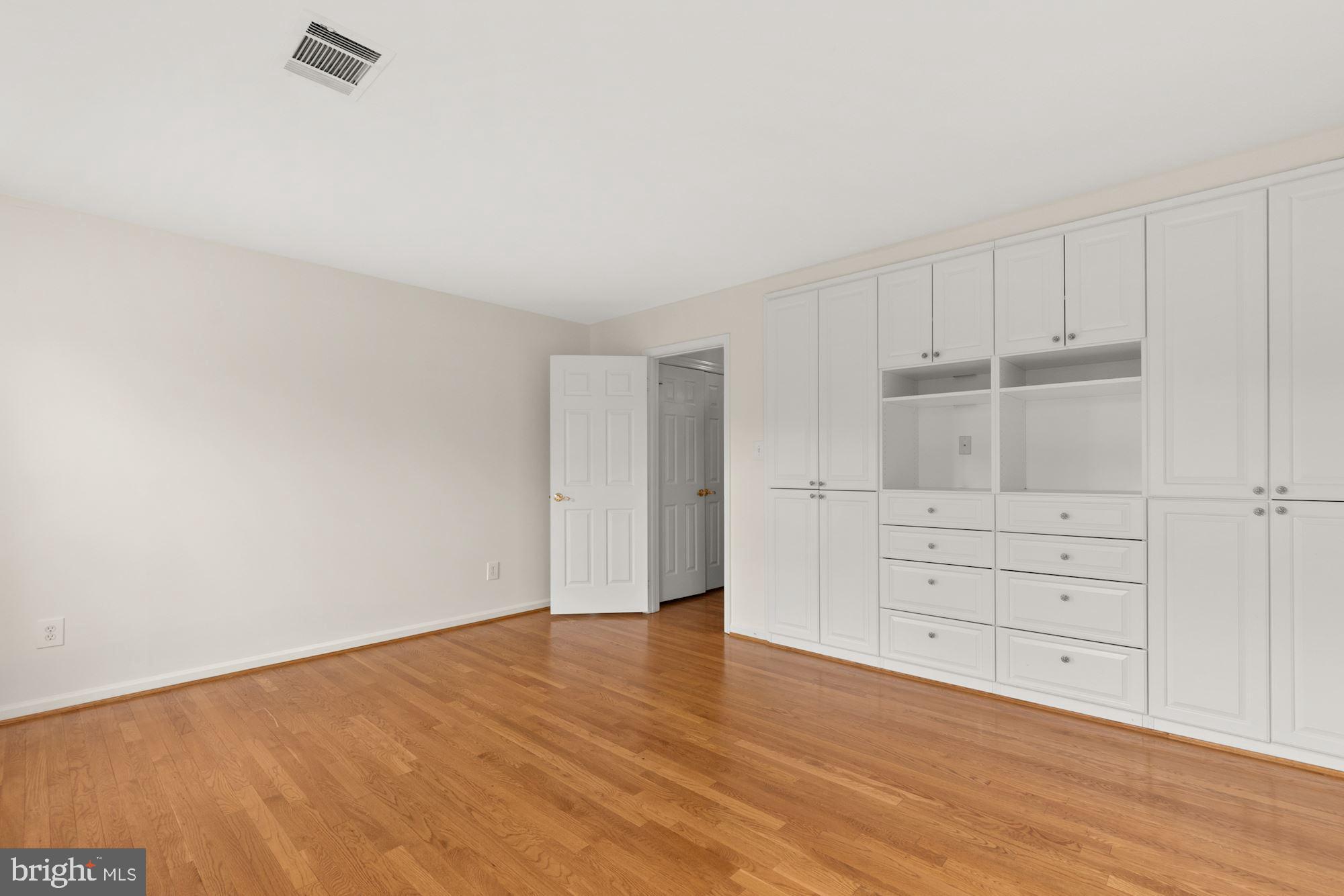 AVENEL - Residential