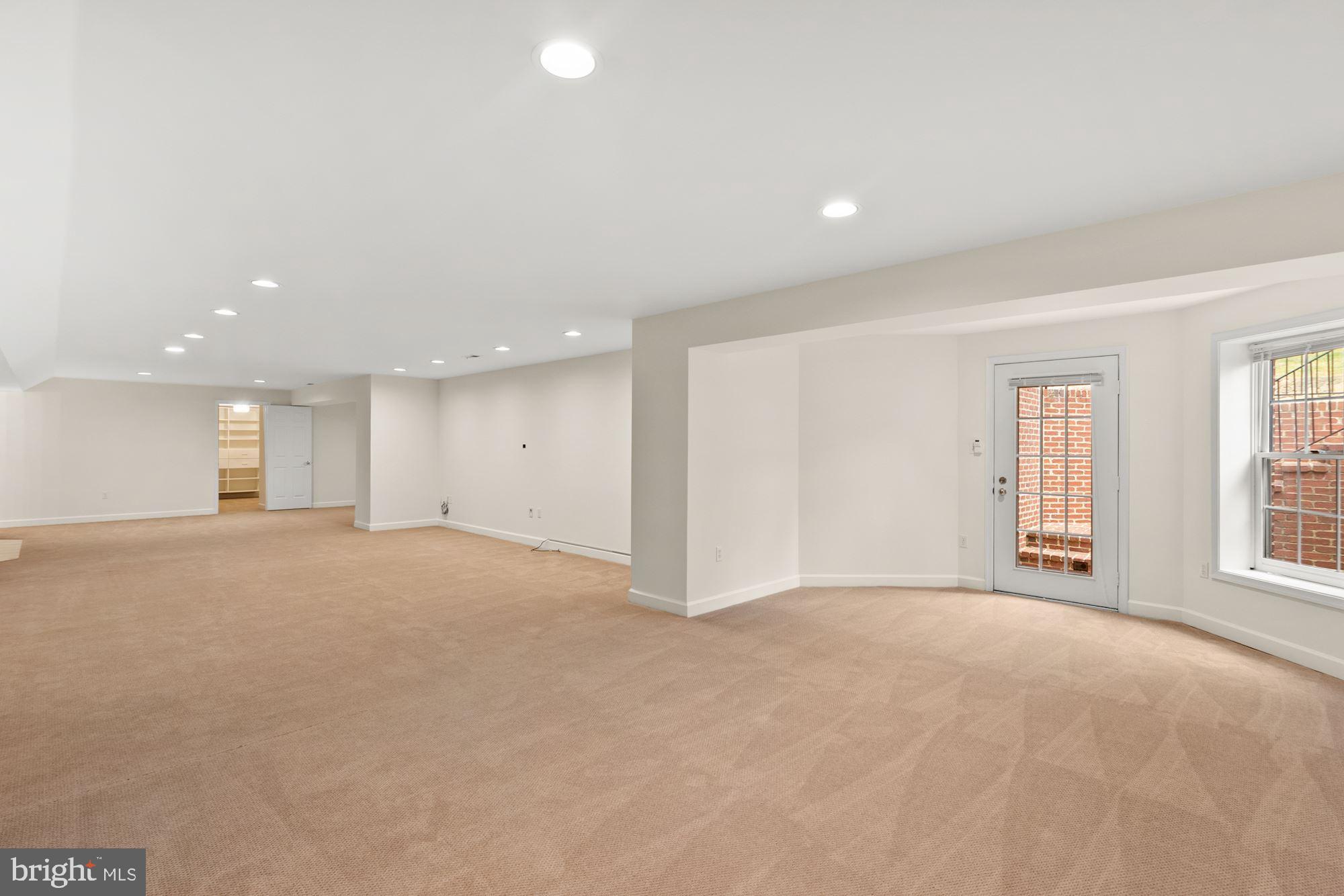 AVENEL - Residential