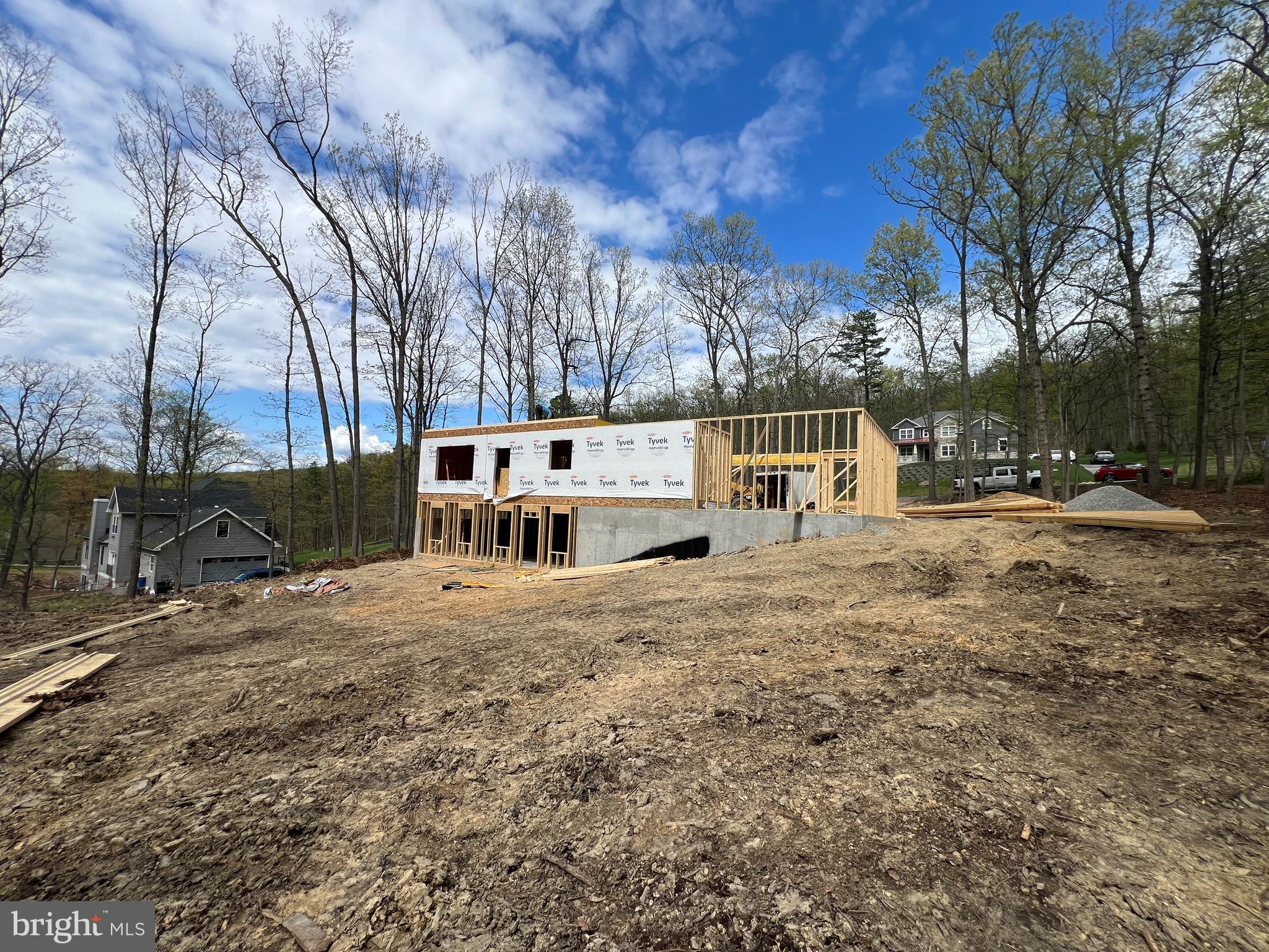 WHITE ROCK ACRES - Residential