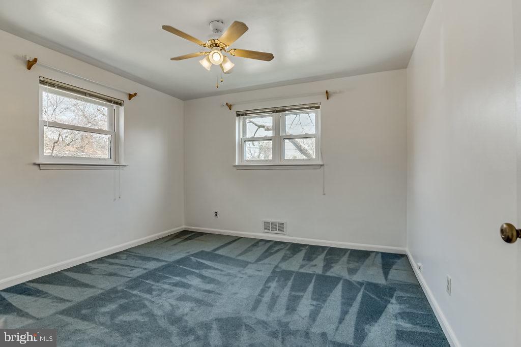 BRANDON VILLAGE - Residential Lease