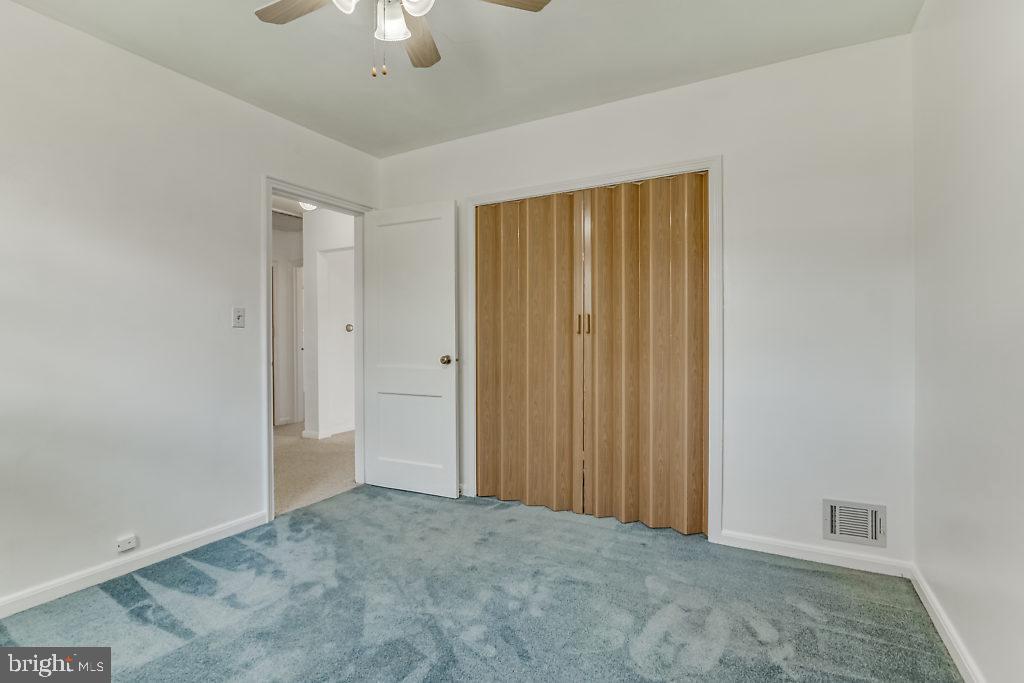 BRANDON VILLAGE - Residential Lease