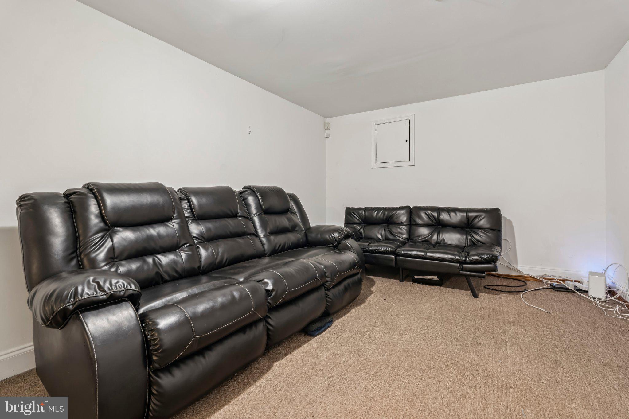 FRANKFORD - Residential