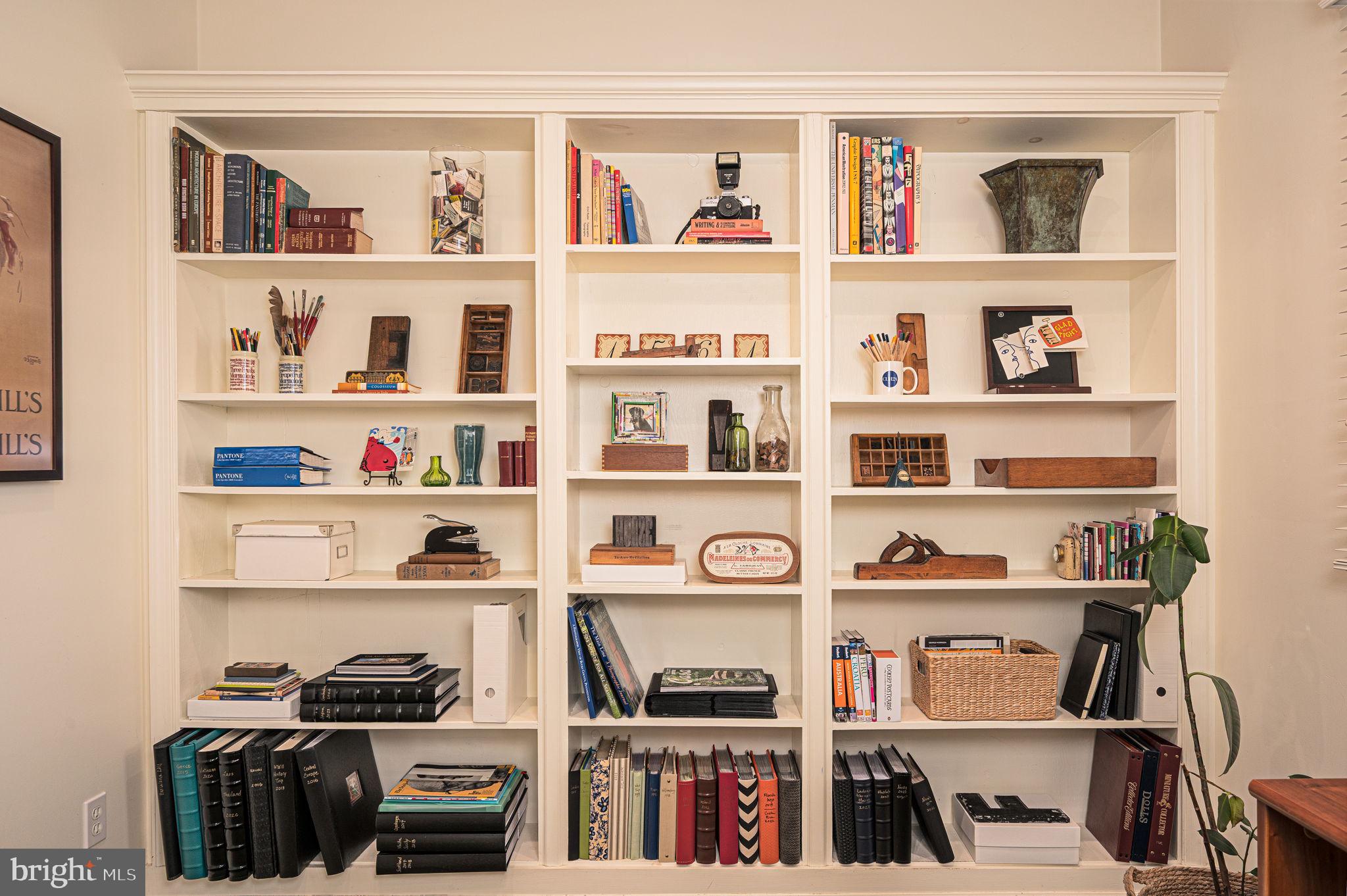 MIRROR LAKE FARMS - Residential