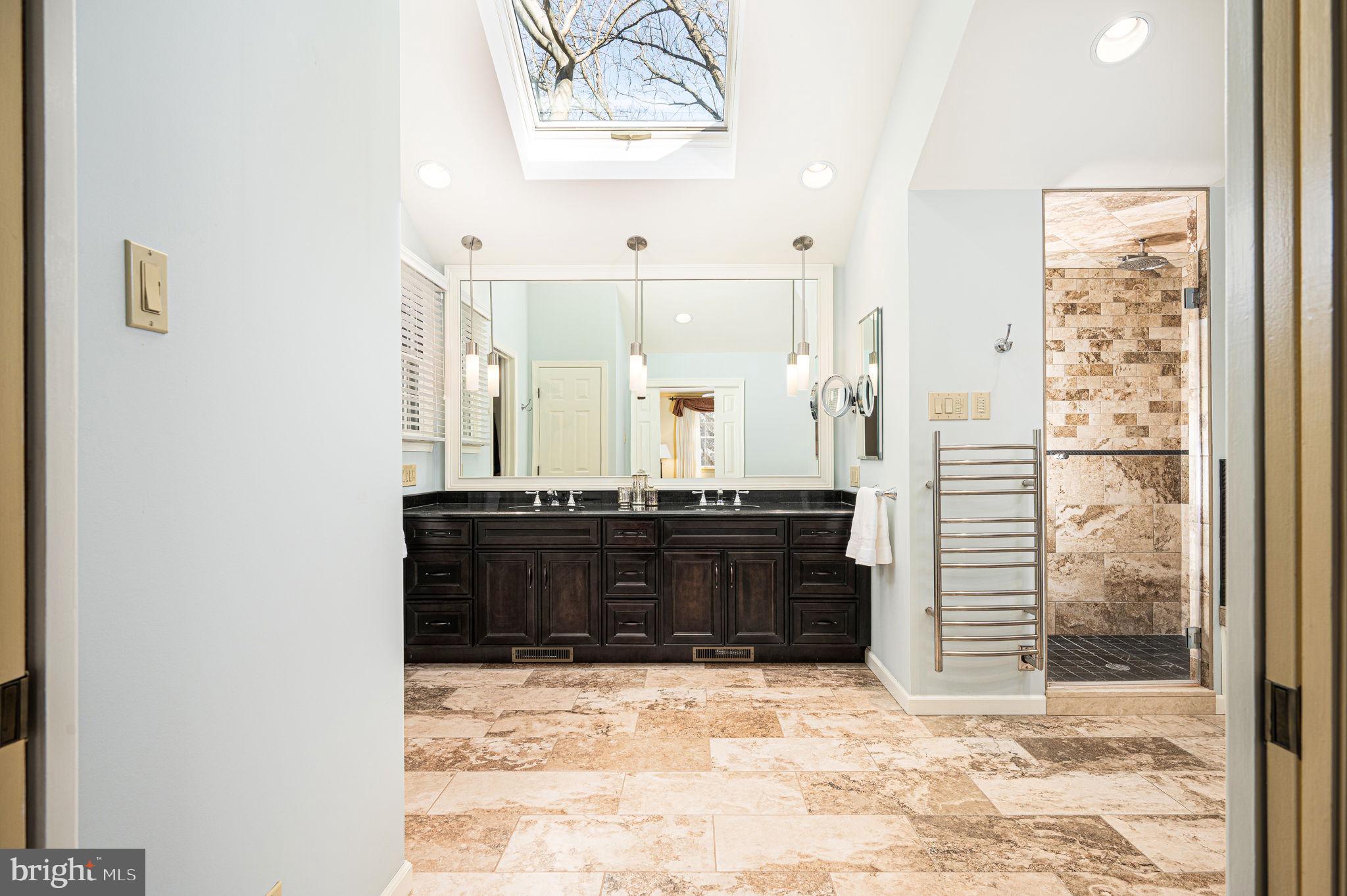 MIRROR LAKE FARMS - Residential