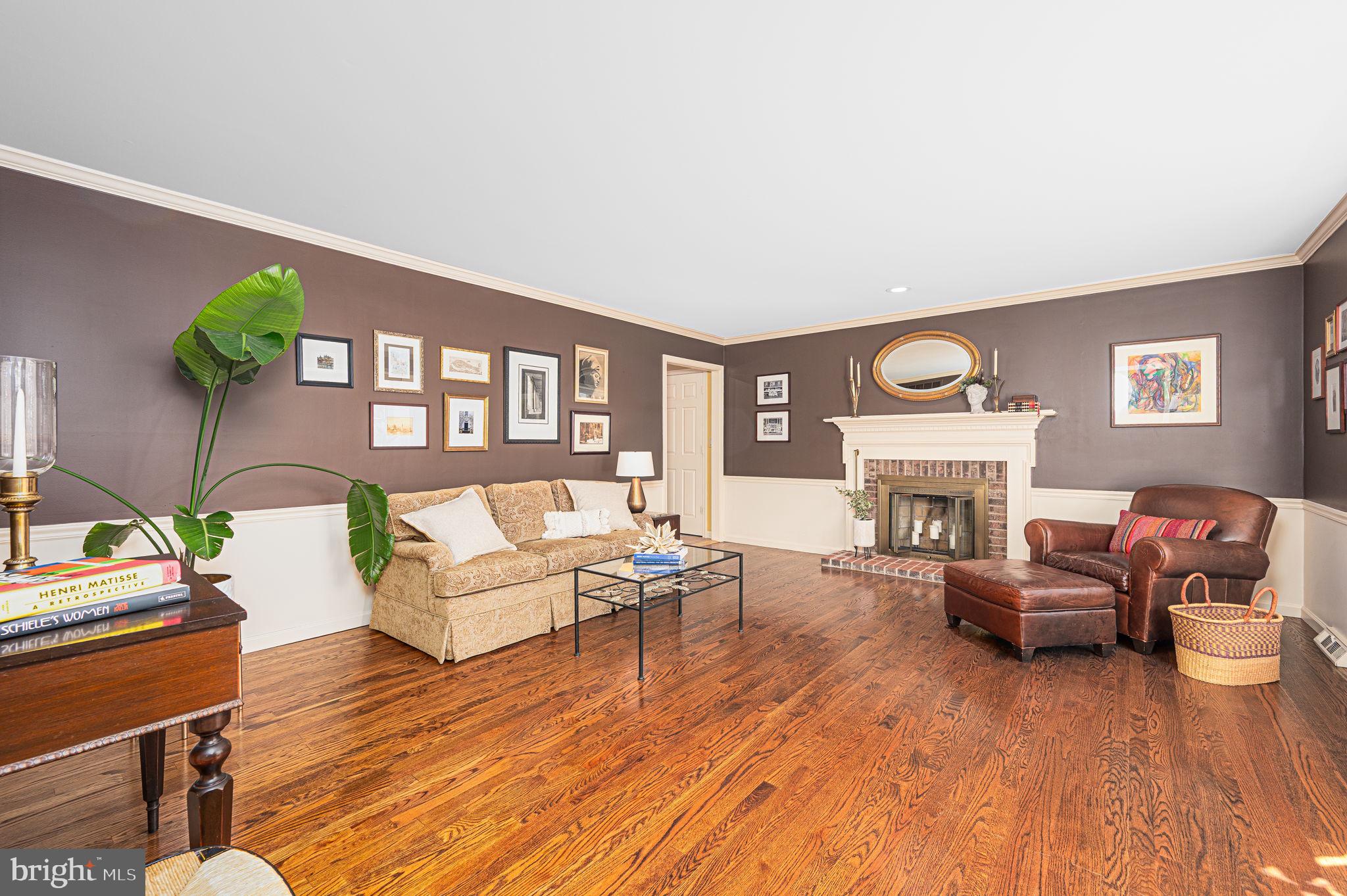 MIRROR LAKE FARMS - Residential