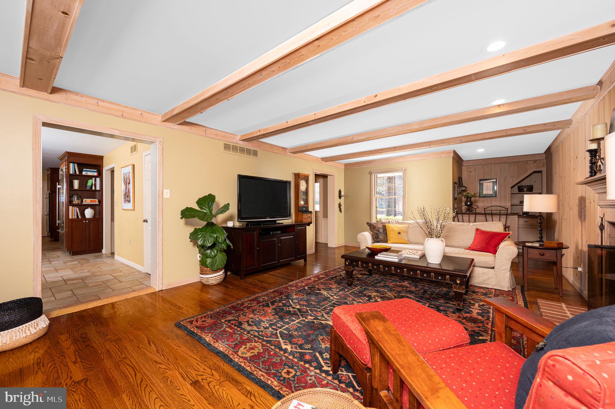 MIRROR LAKE FARMS - Residential