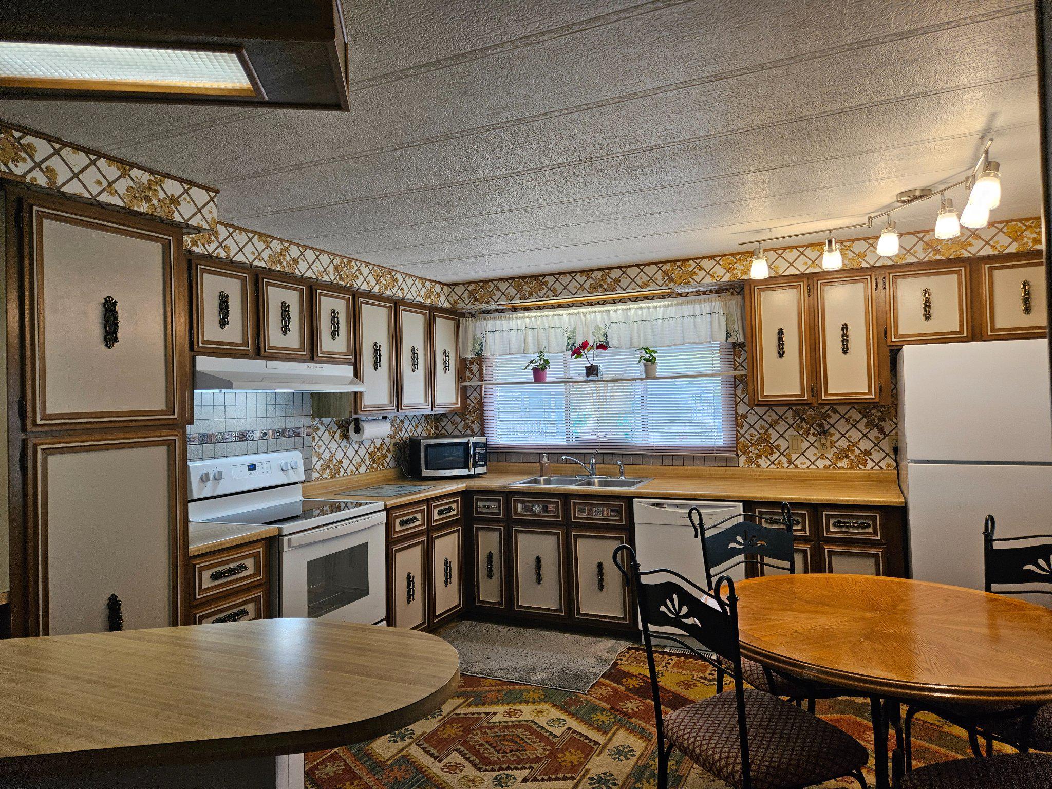 HYDE PARK - Residential