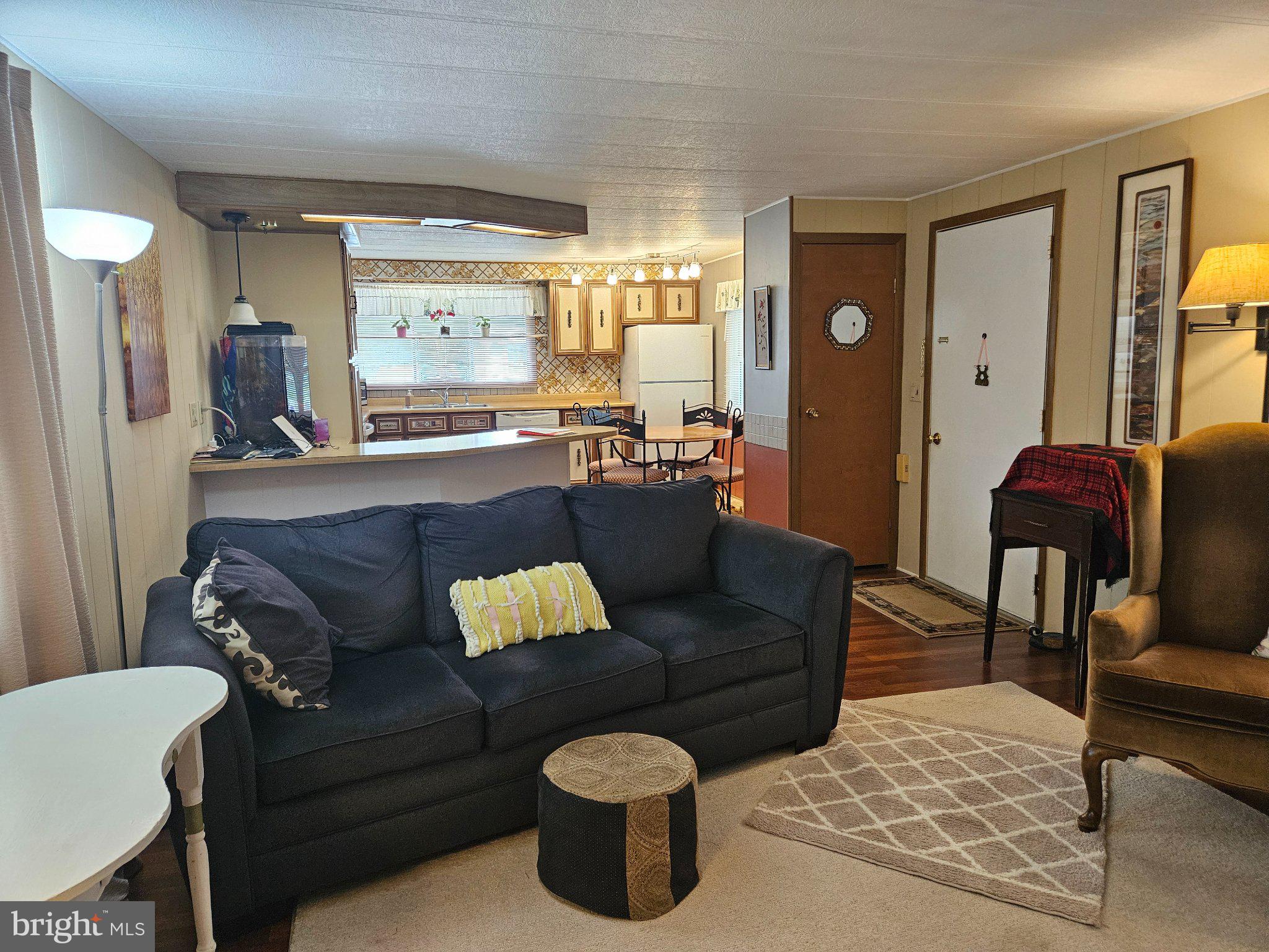 HYDE PARK - Residential