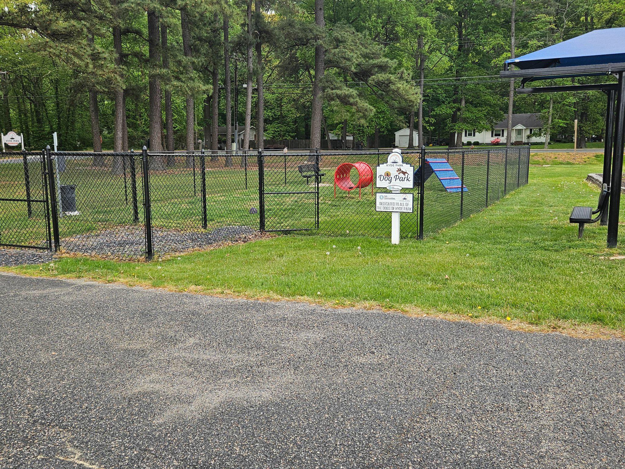 HYDE PARK - Residential