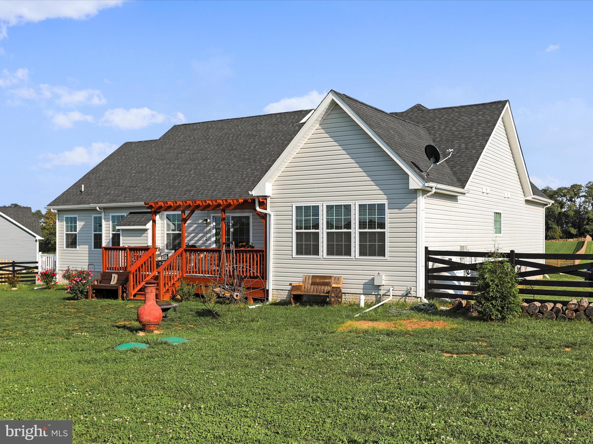 MILTON'S LANDING - Residential