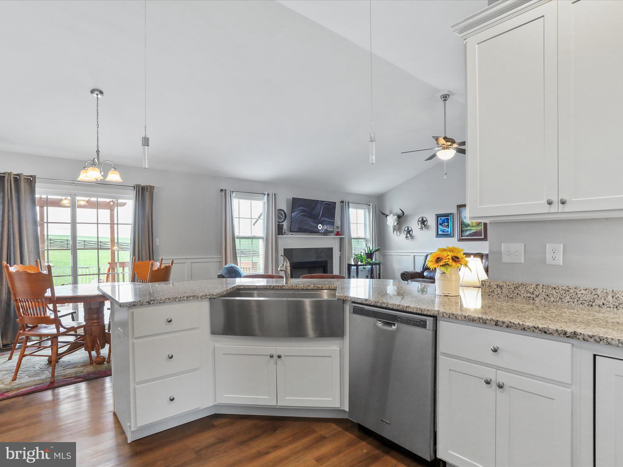 MILTON'S LANDING - Residential