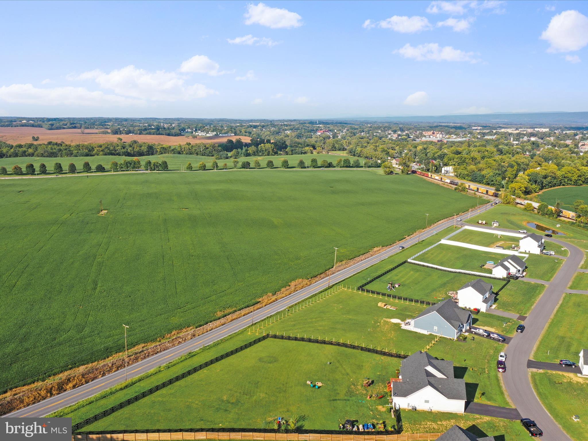 MILTON'S LANDING - Residential
