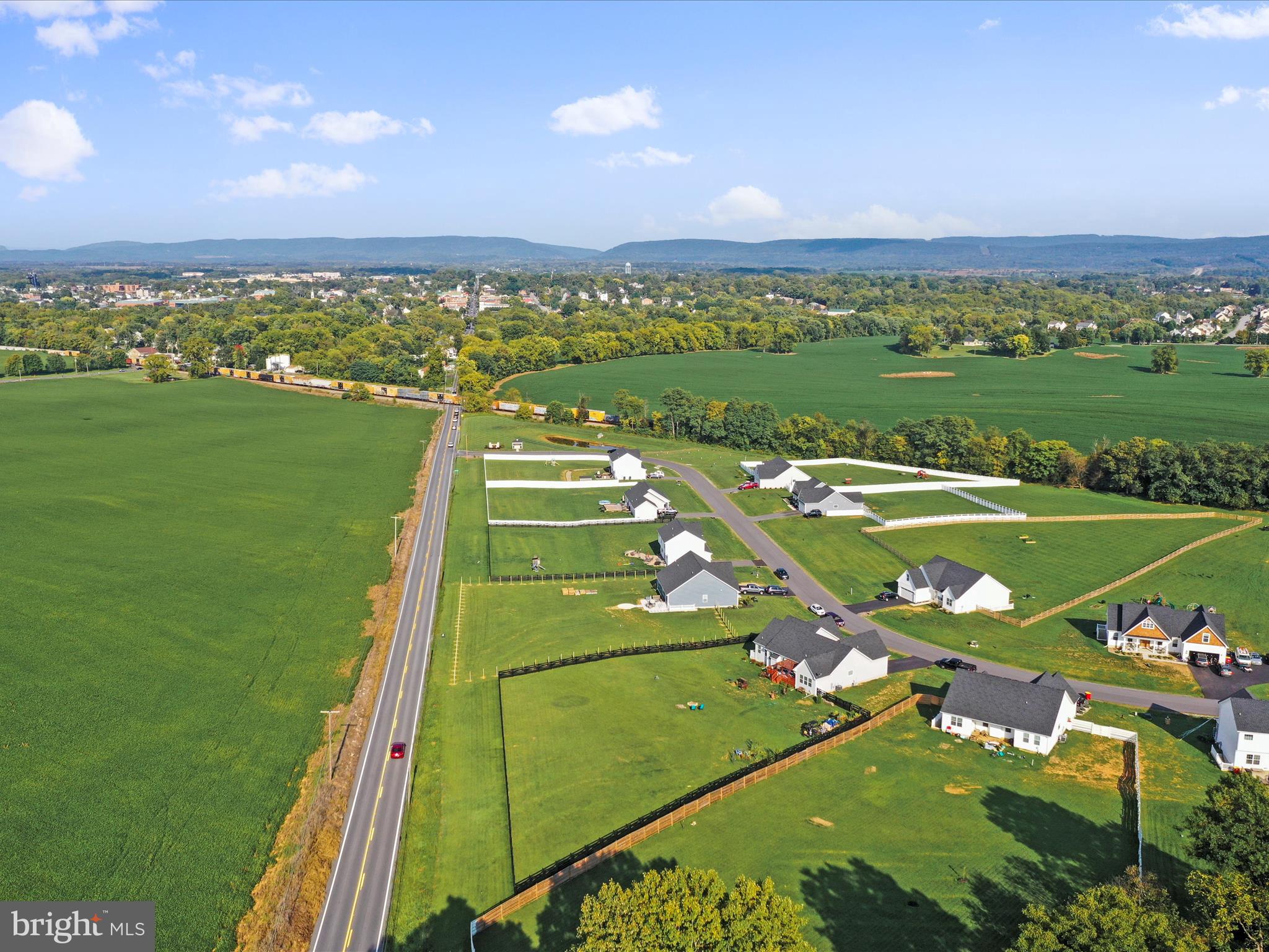 MILTON'S LANDING - Residential