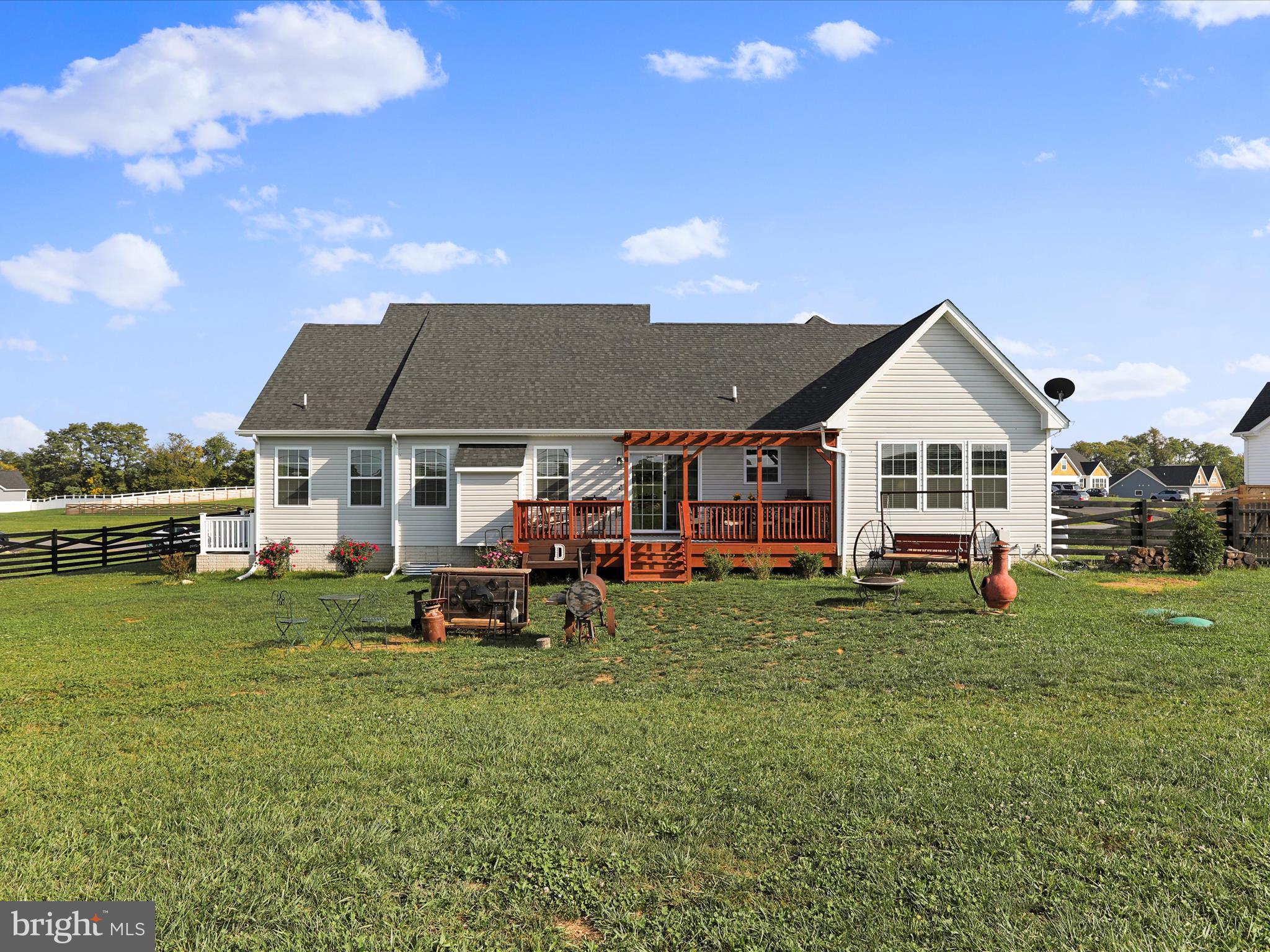 MILTON'S LANDING - Residential