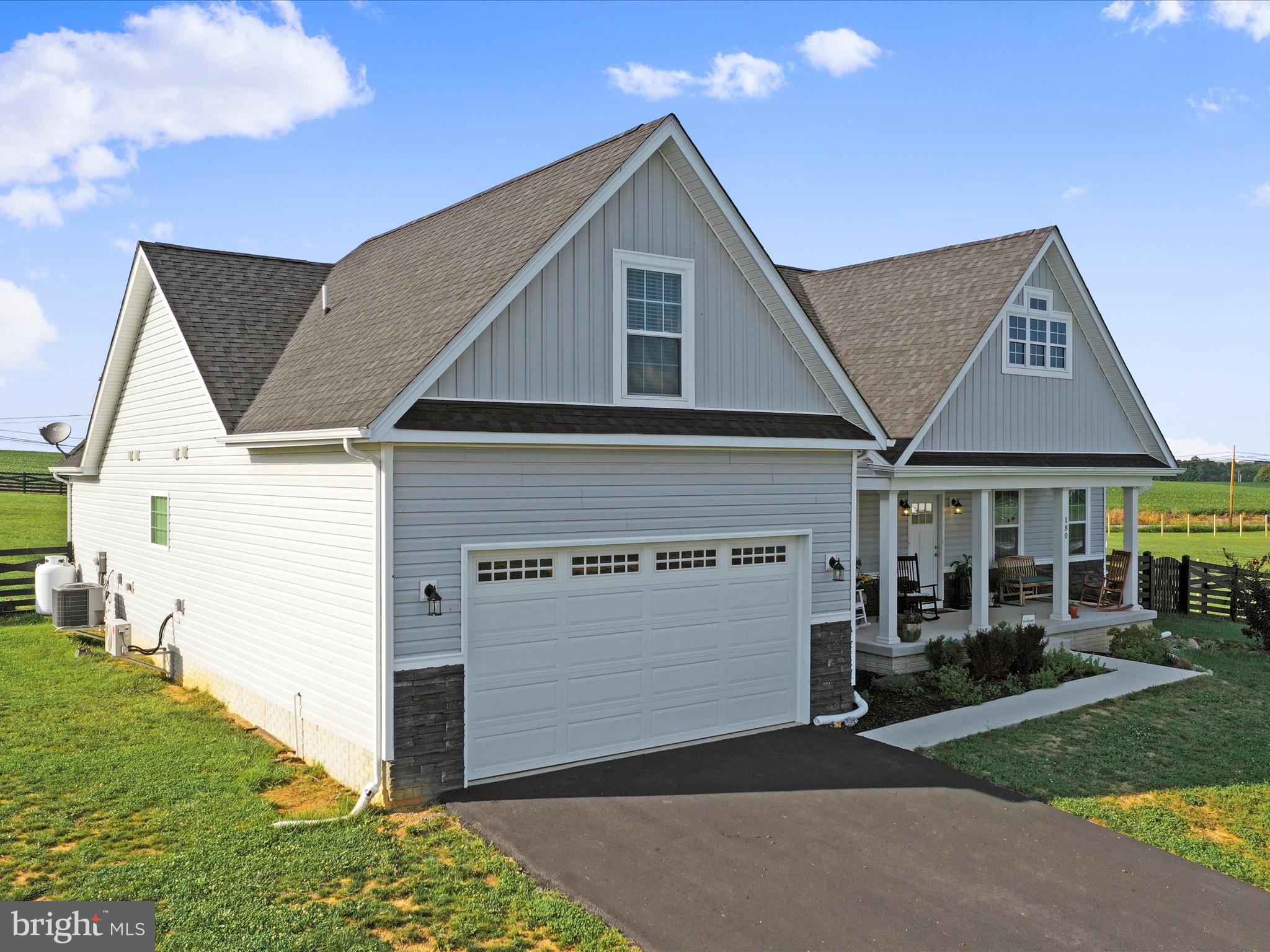 MILTON'S LANDING - Residential