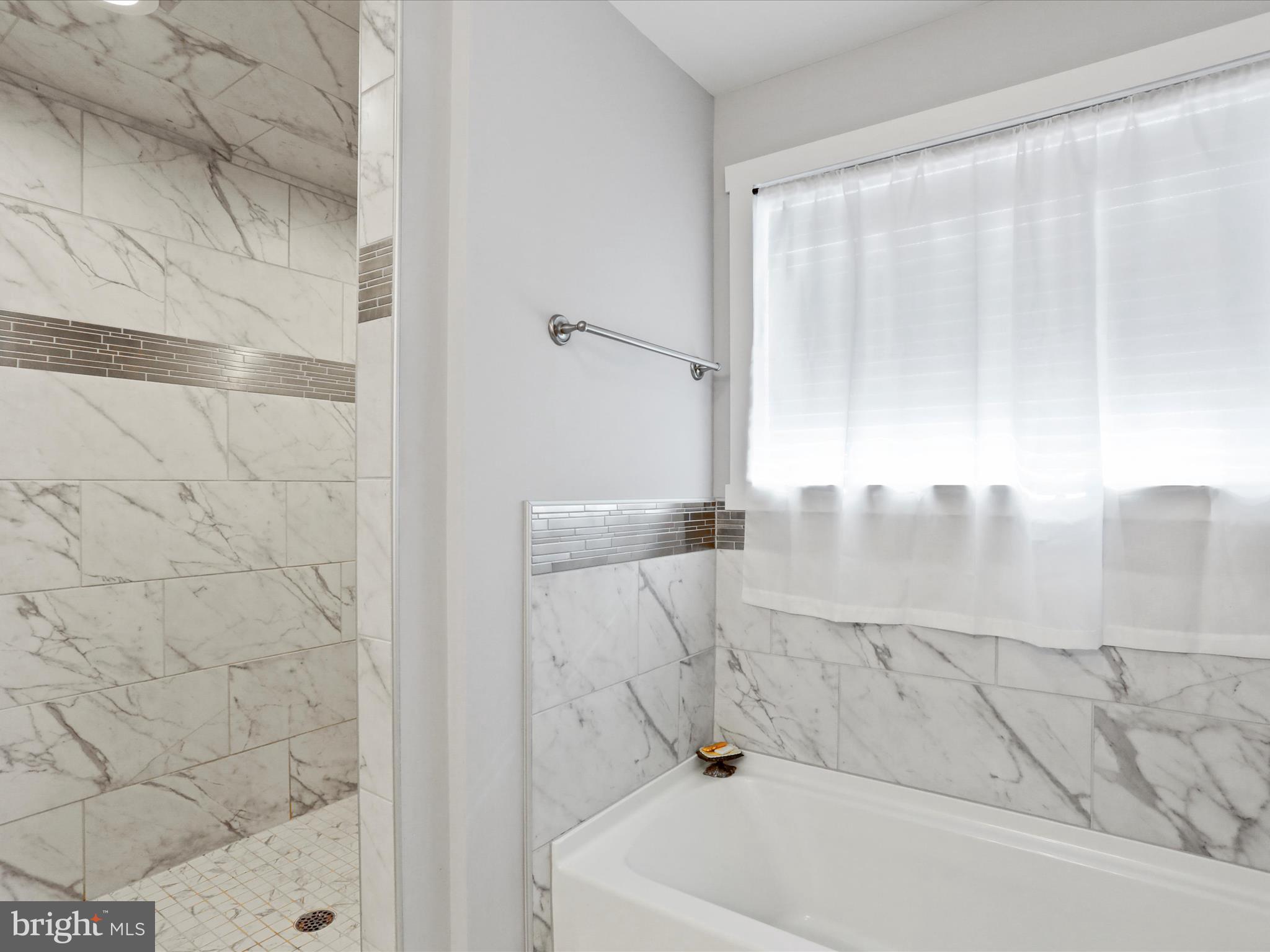 MILTON'S LANDING - Residential