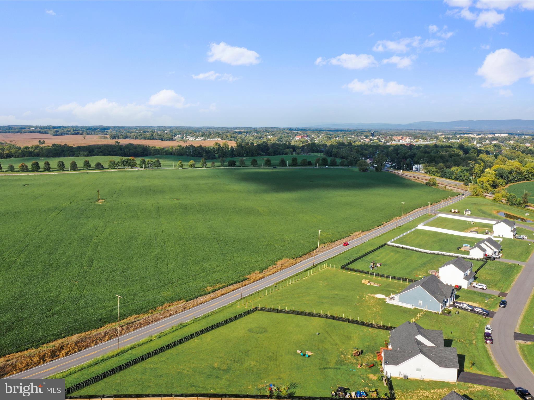 MILTON'S LANDING - Residential