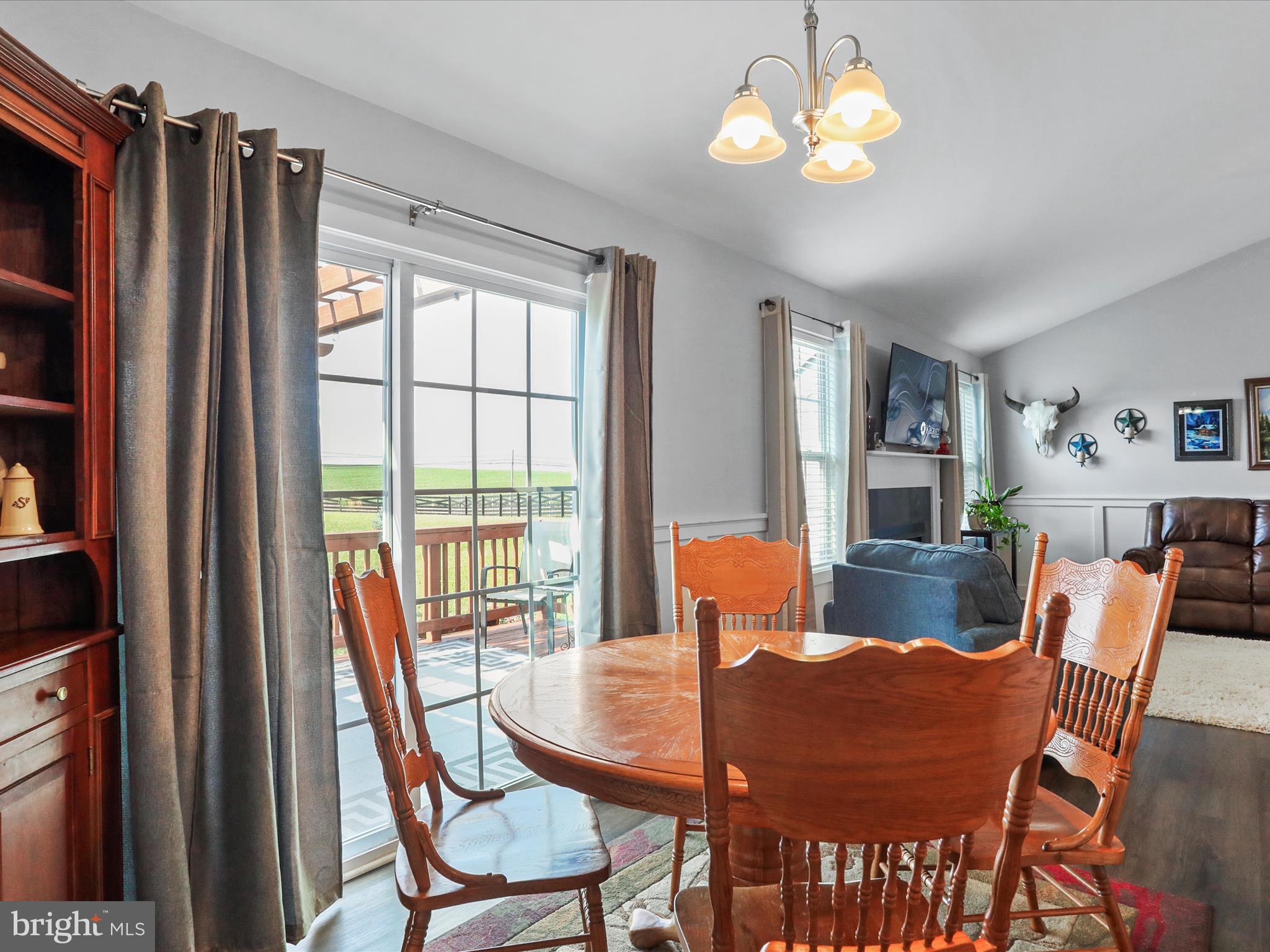 MILTON'S LANDING - Residential