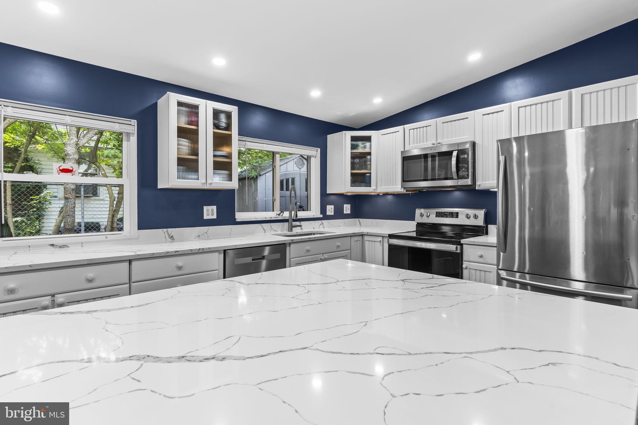 COVE POINT - Residential