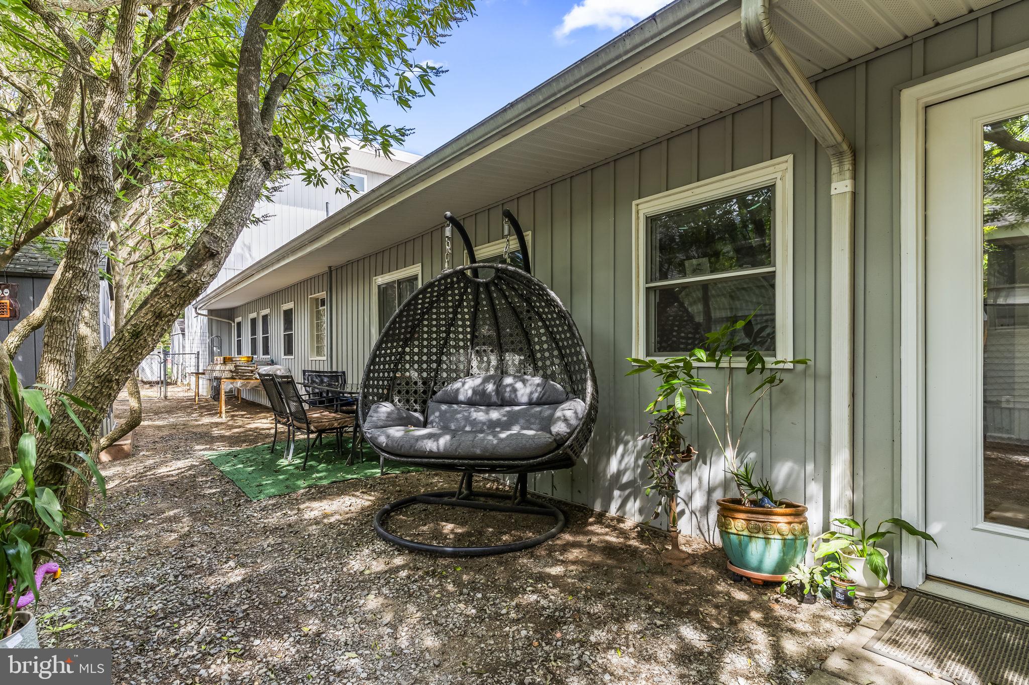 COVE POINT - Residential