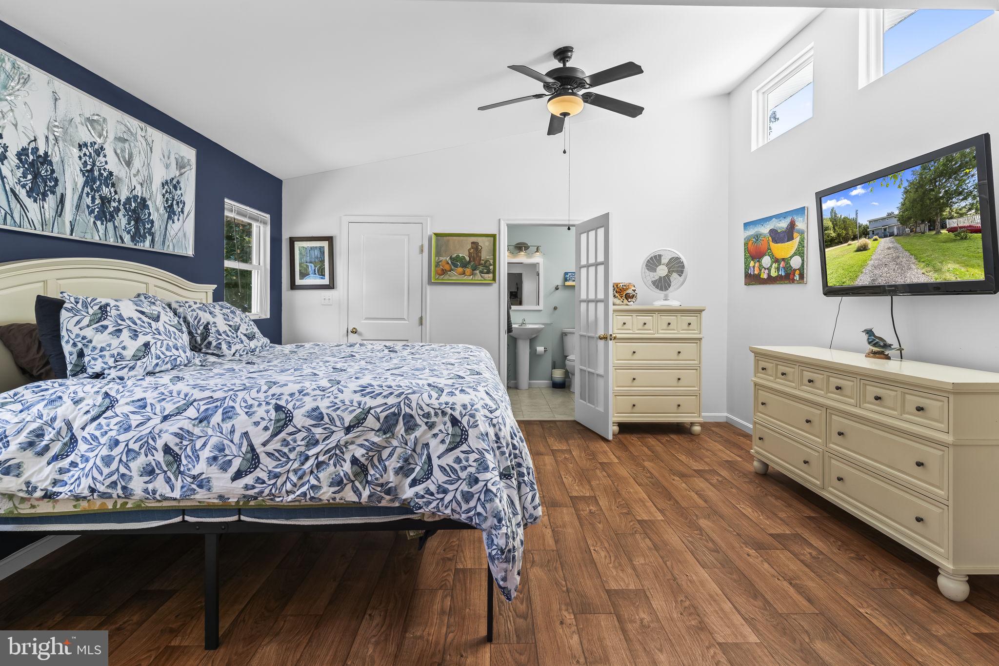 COVE POINT - Residential