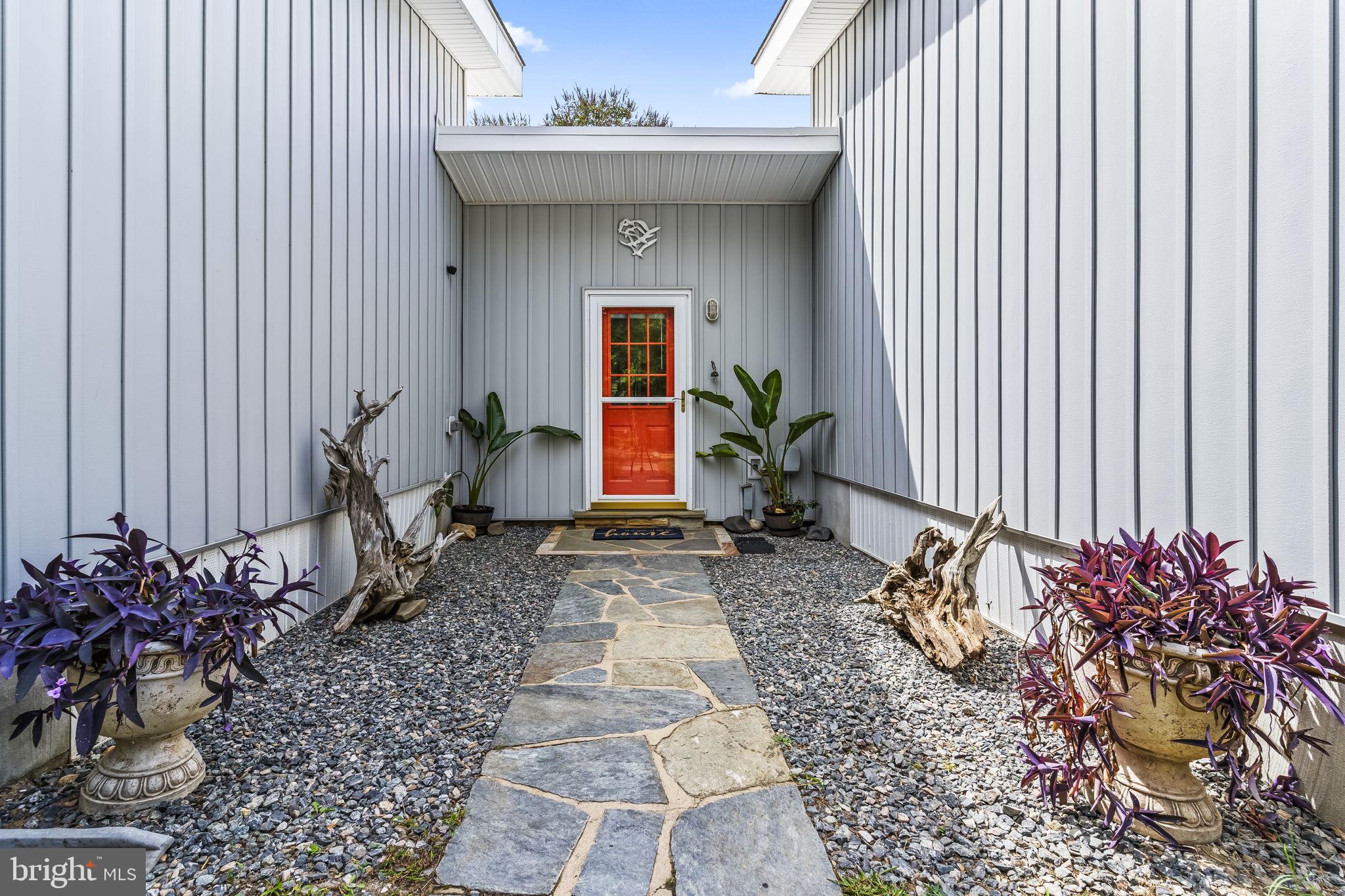 COVE POINT - Residential