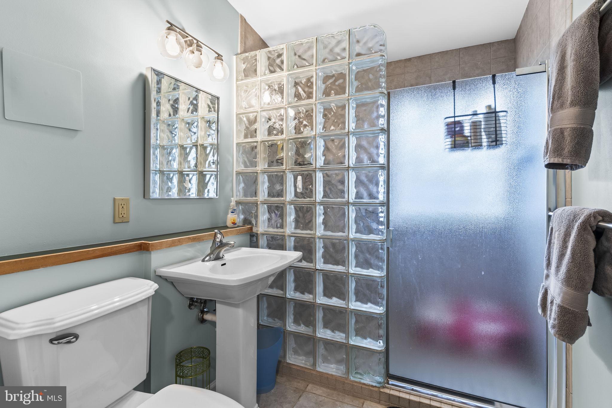 COVE POINT - Residential