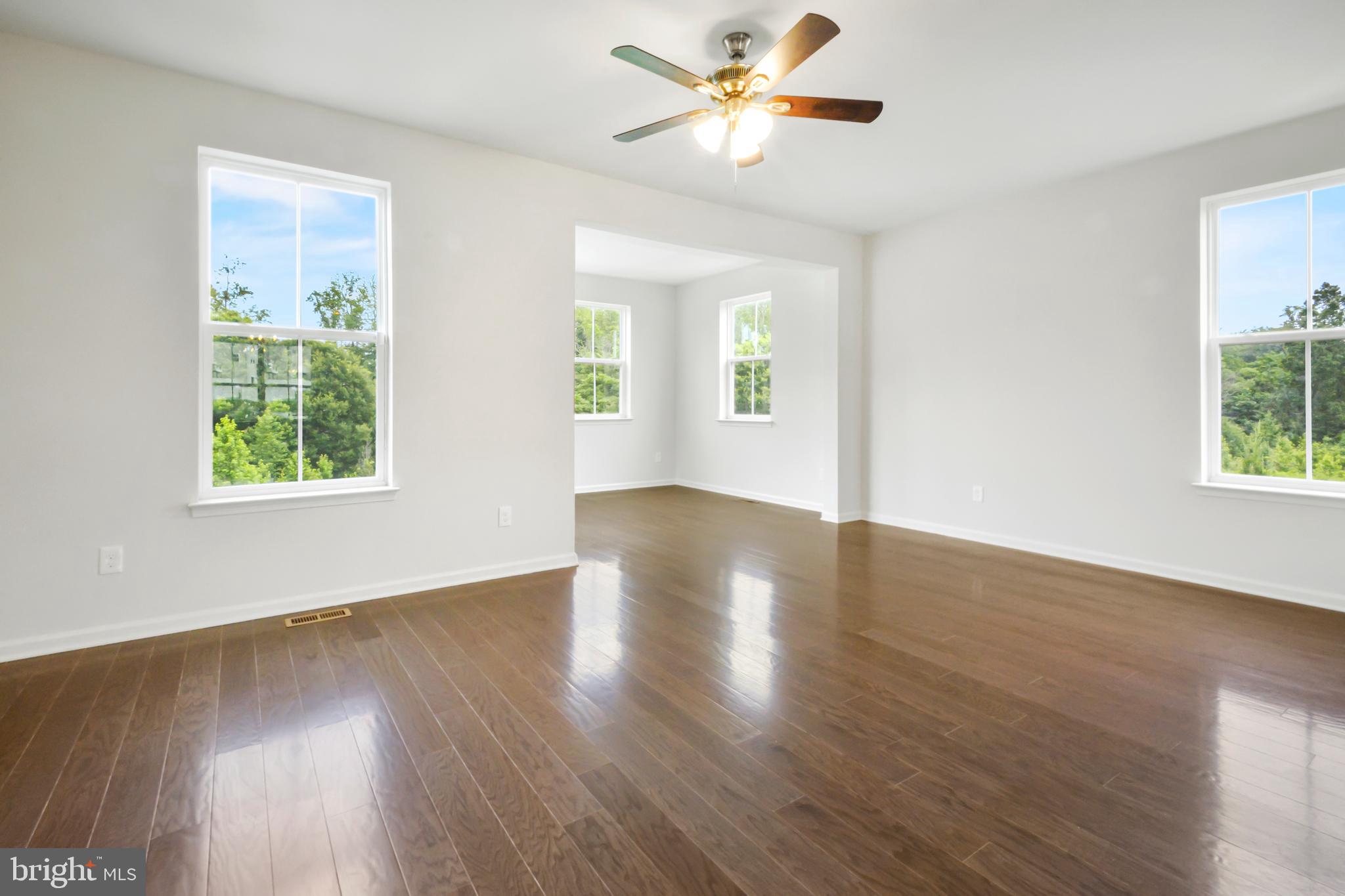 SUMMERFIELD - Residential