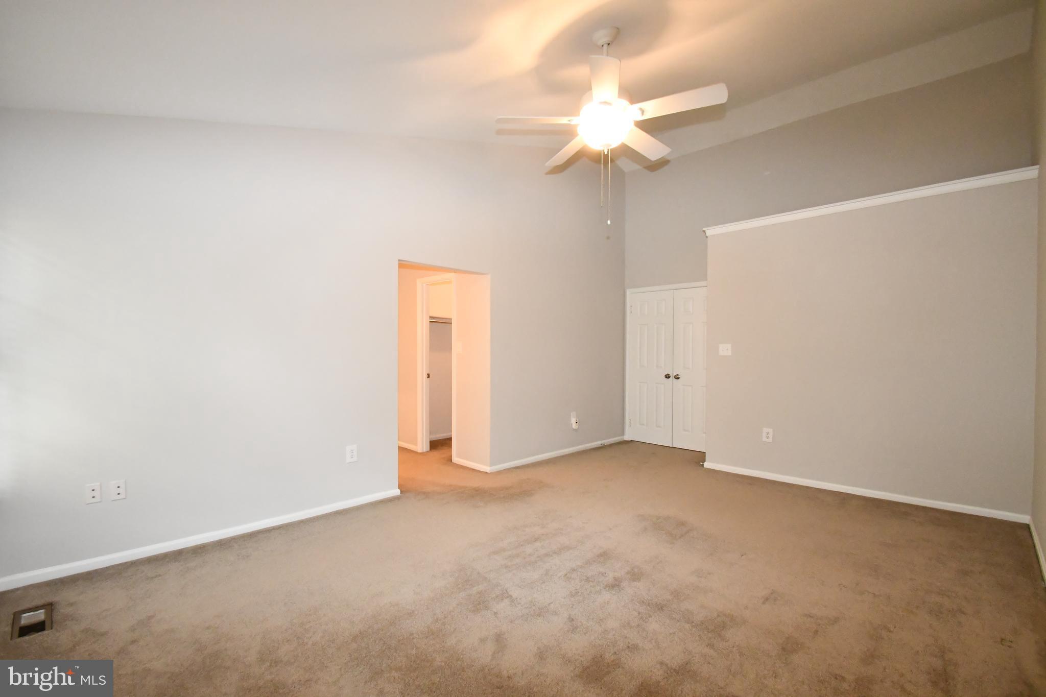 WILLOW CREEK - Residential Lease