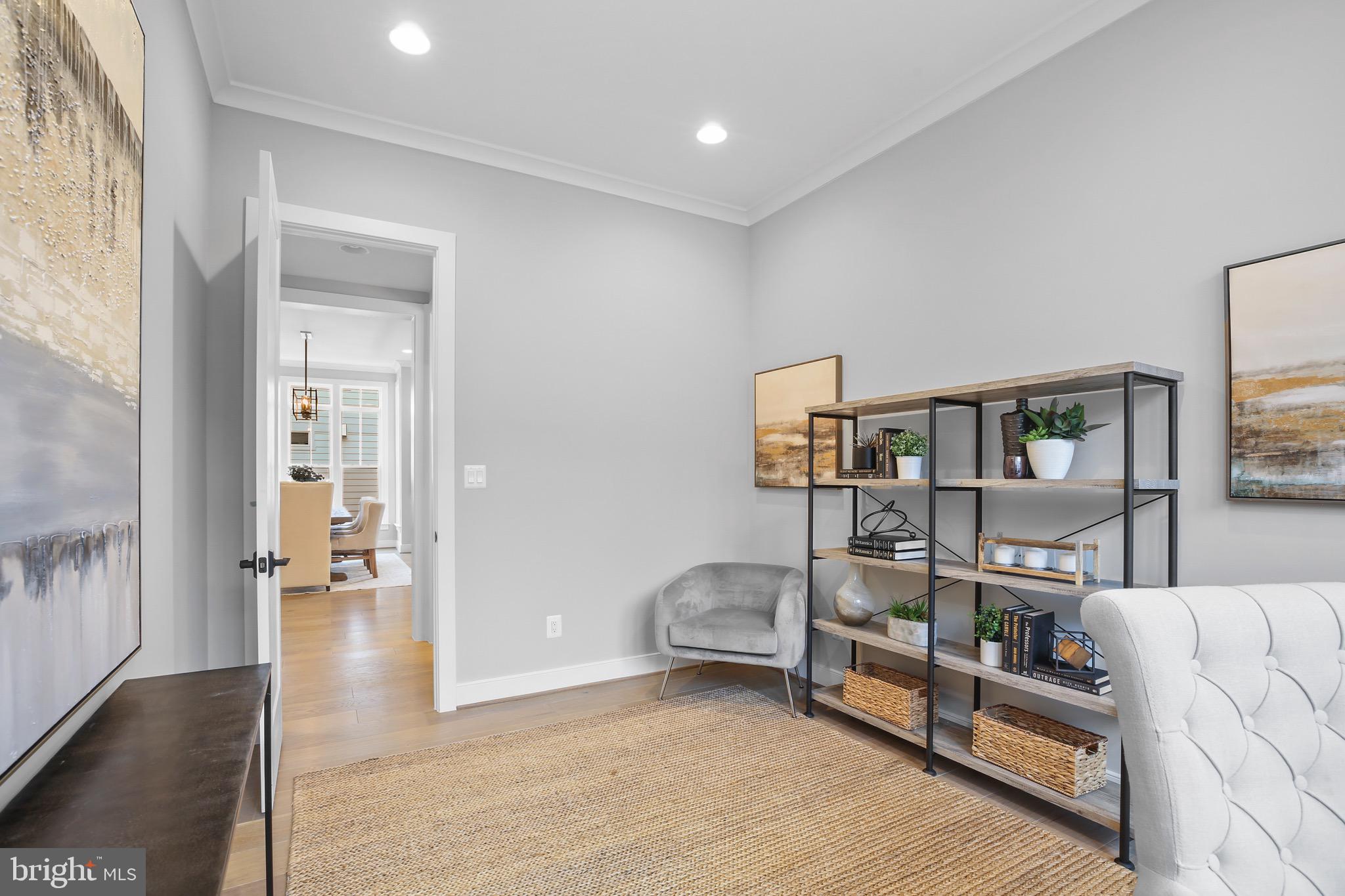 WEST VIENNA WOODS - Residential