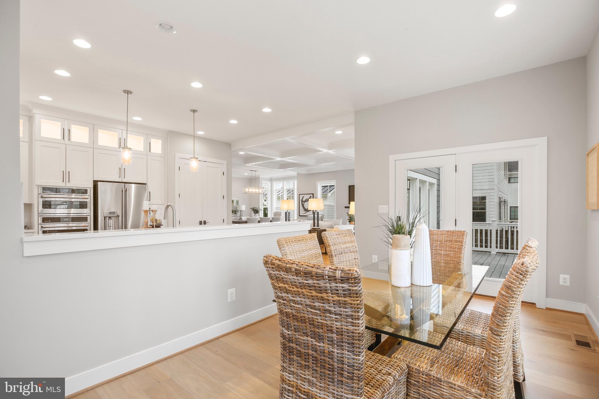 WEST VIENNA WOODS - Residential