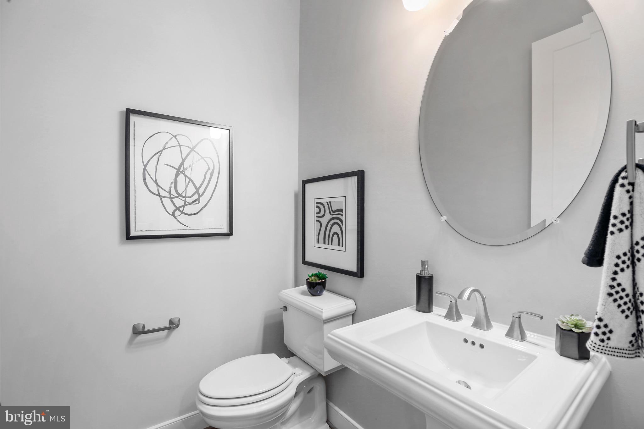 WEST VIENNA WOODS - Residential