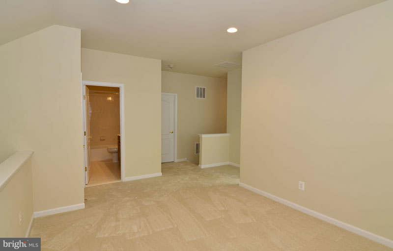 POTOMAC GREEN - Residential