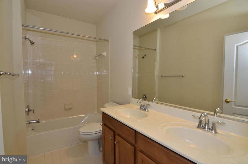 POTOMAC GREEN - Residential