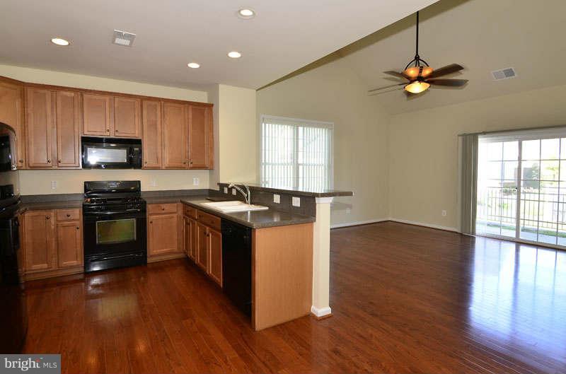 POTOMAC GREEN - Residential