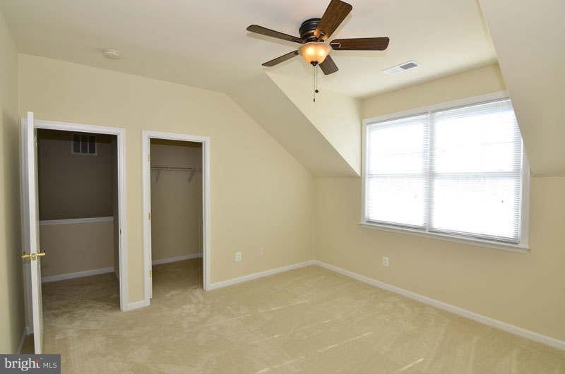 POTOMAC GREEN - Residential