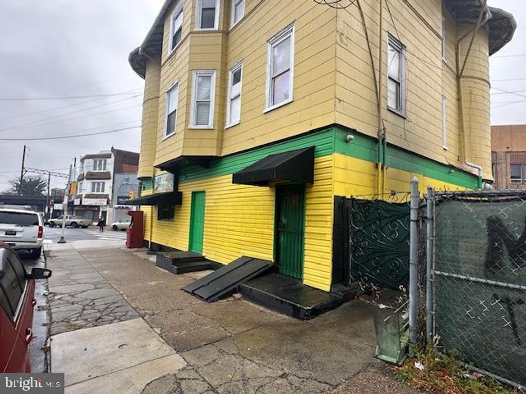 Photo of 1322 Windrim Avenue, PHILADELPHIA, PA 19141 (MLS # PAPH2560732)