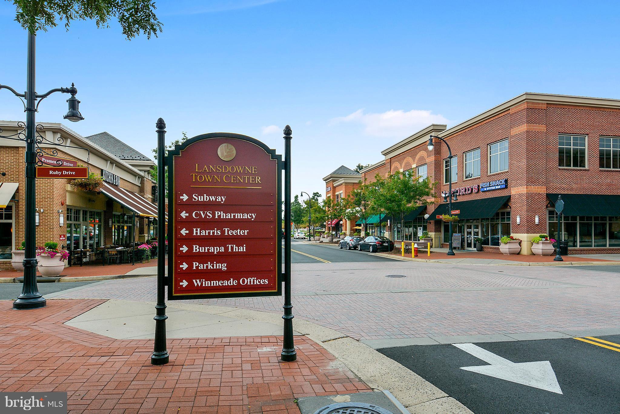 TOWNES CONDOMINIUMS - Residential