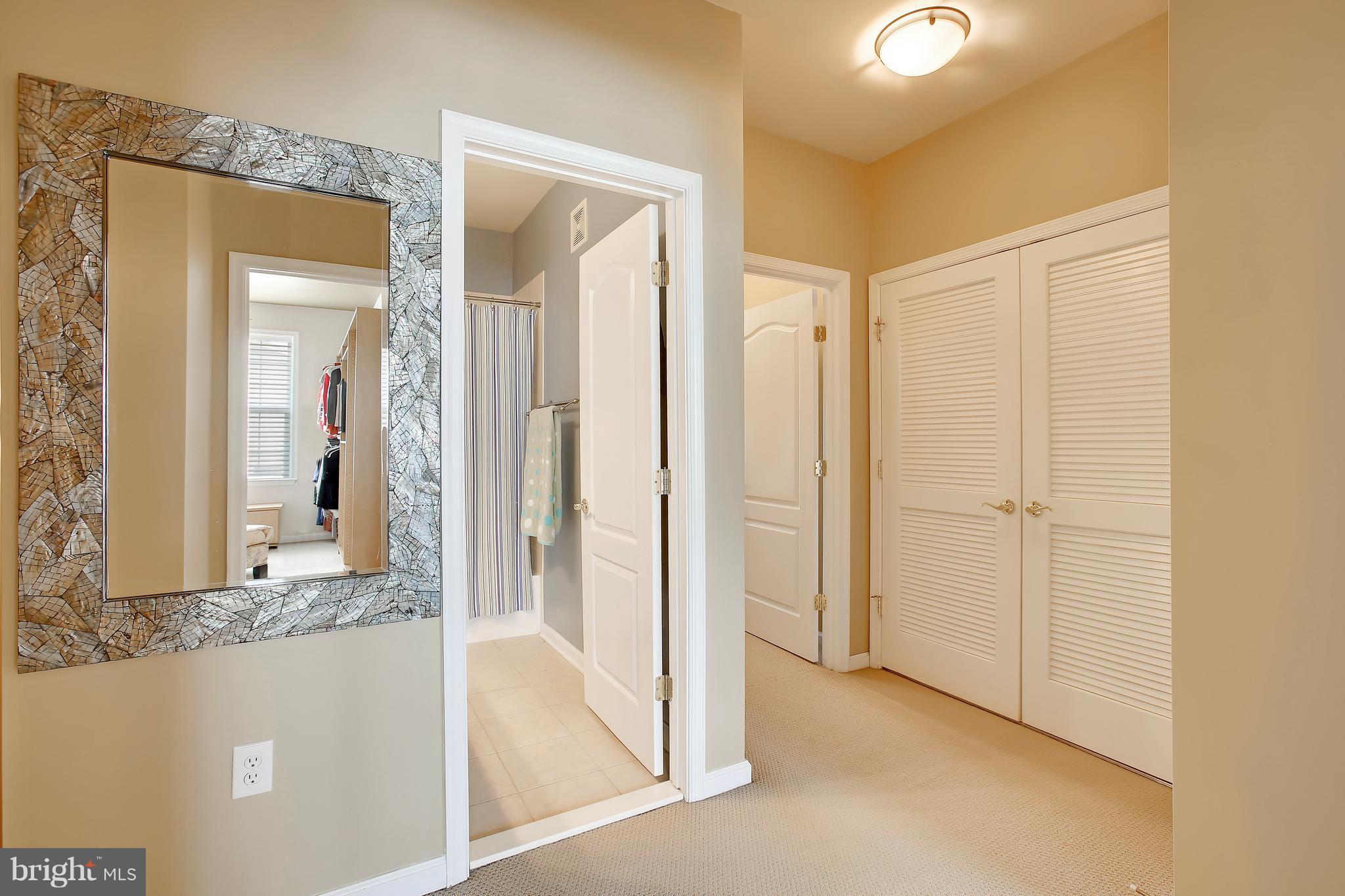 TOWNES CONDOMINIUMS - Residential