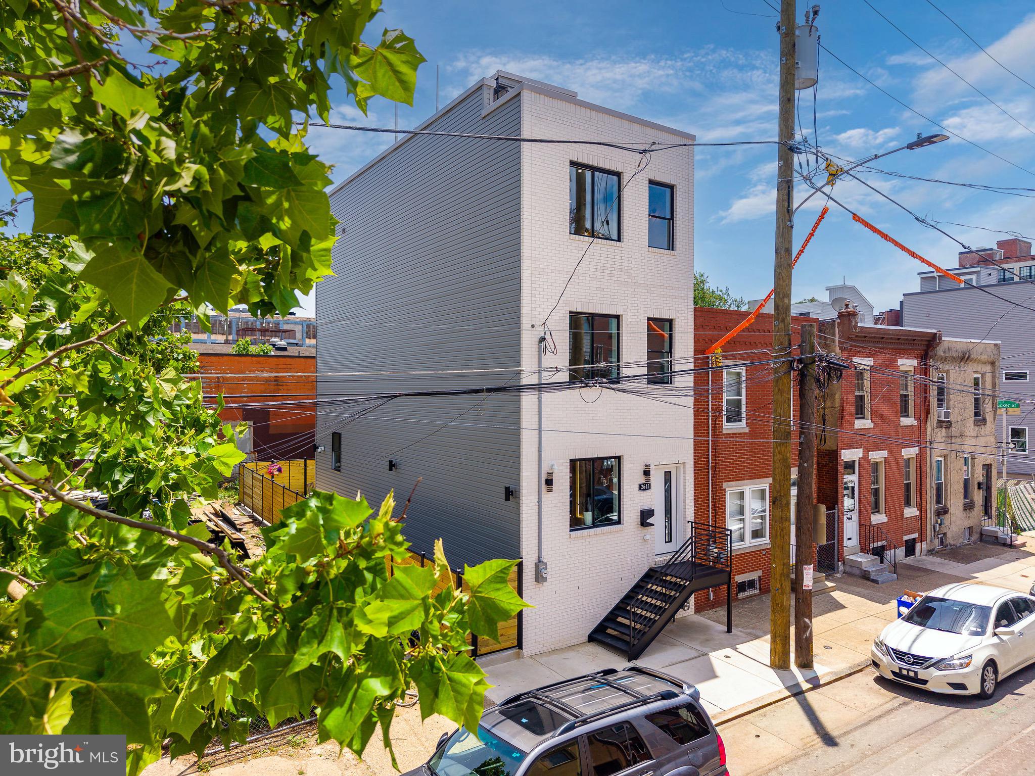 2641 MARTHA STREET