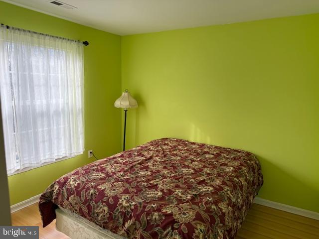 SPRING KNOLL - Residential