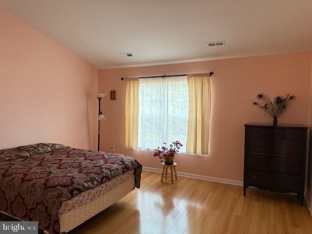 SPRING KNOLL - Residential