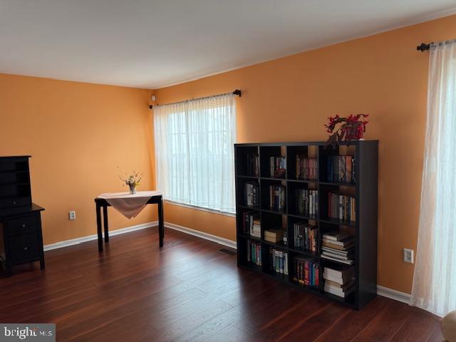 SPRING KNOLL - Residential