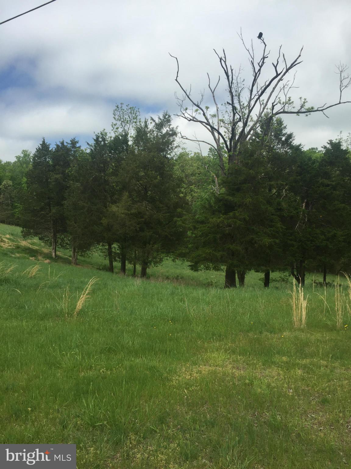 STILLWELL ACRES - Land