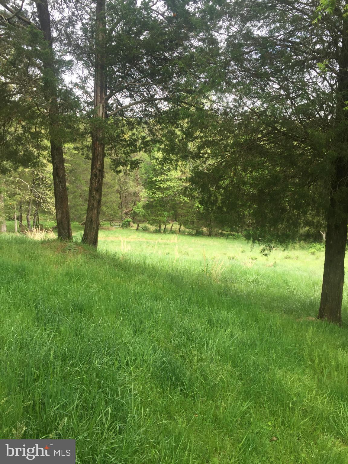 STILLWELL ACRES - Land