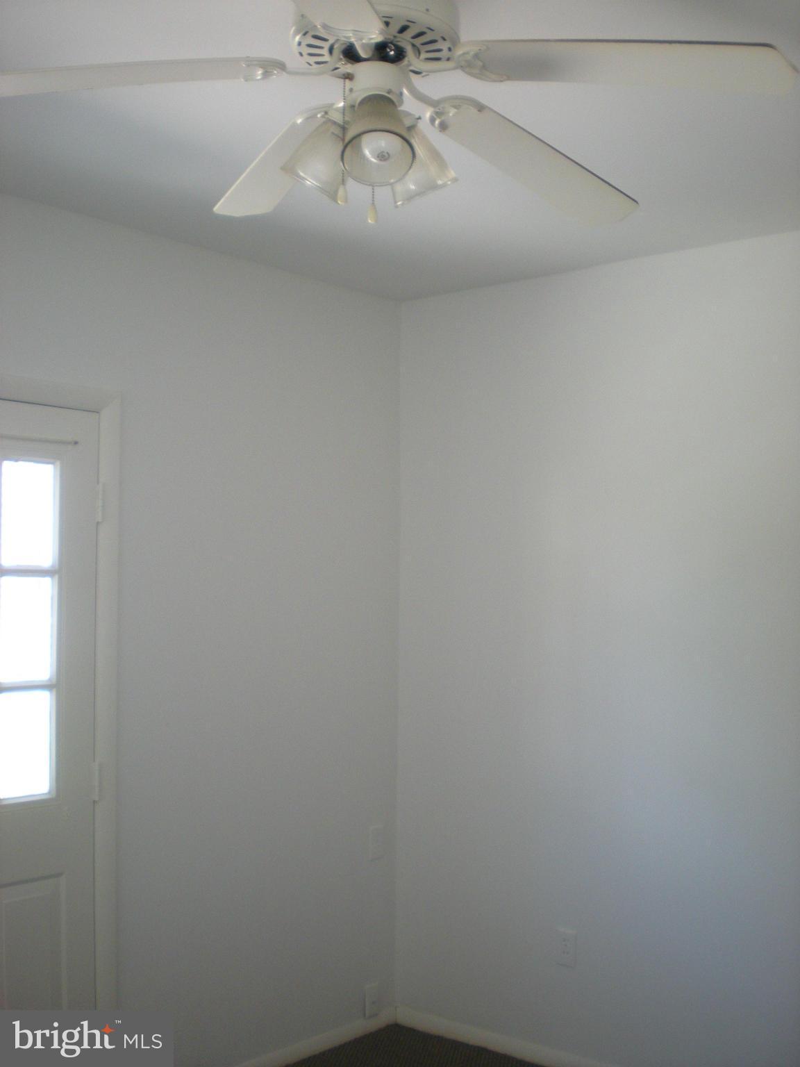 CRESTWOOD - Residential