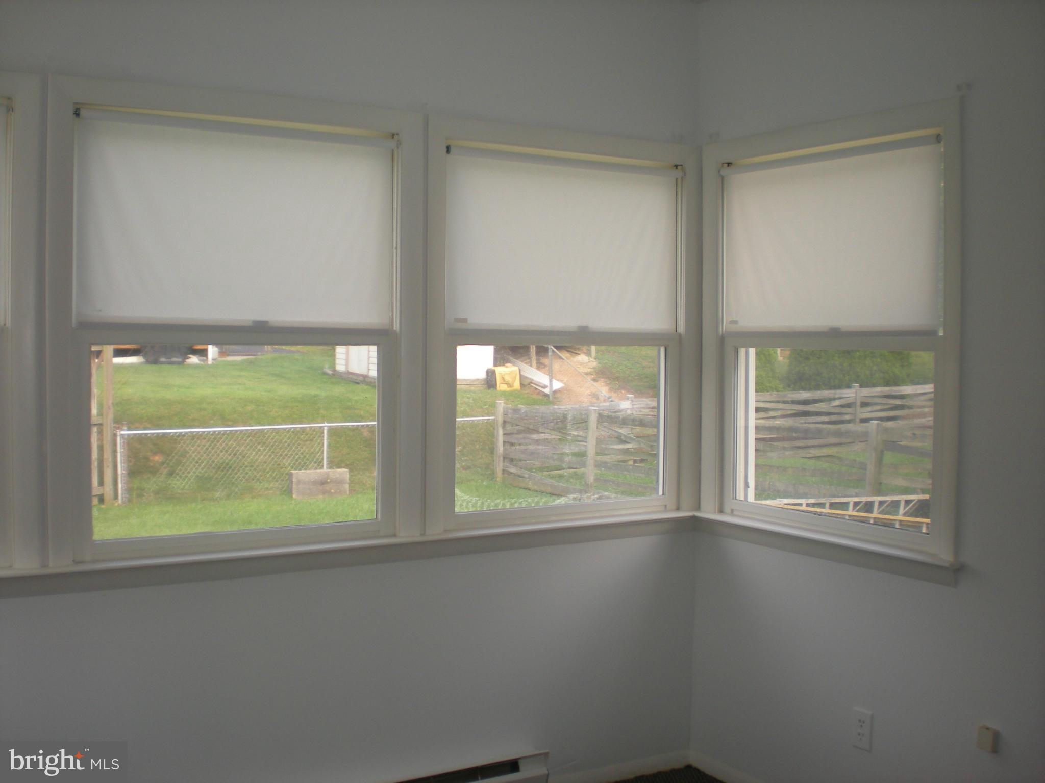 CRESTWOOD - Residential