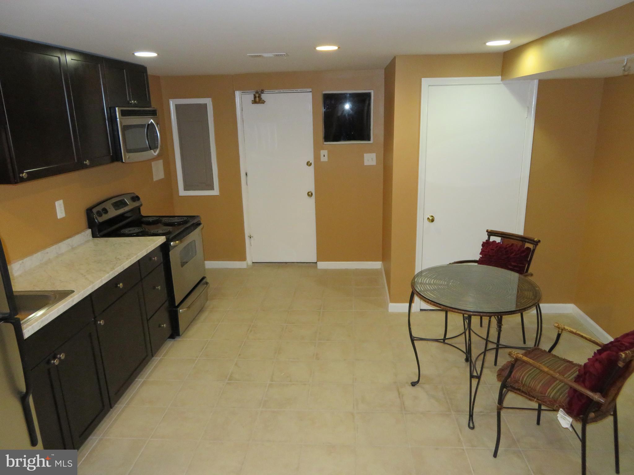 ARCOLA - Residential Lease