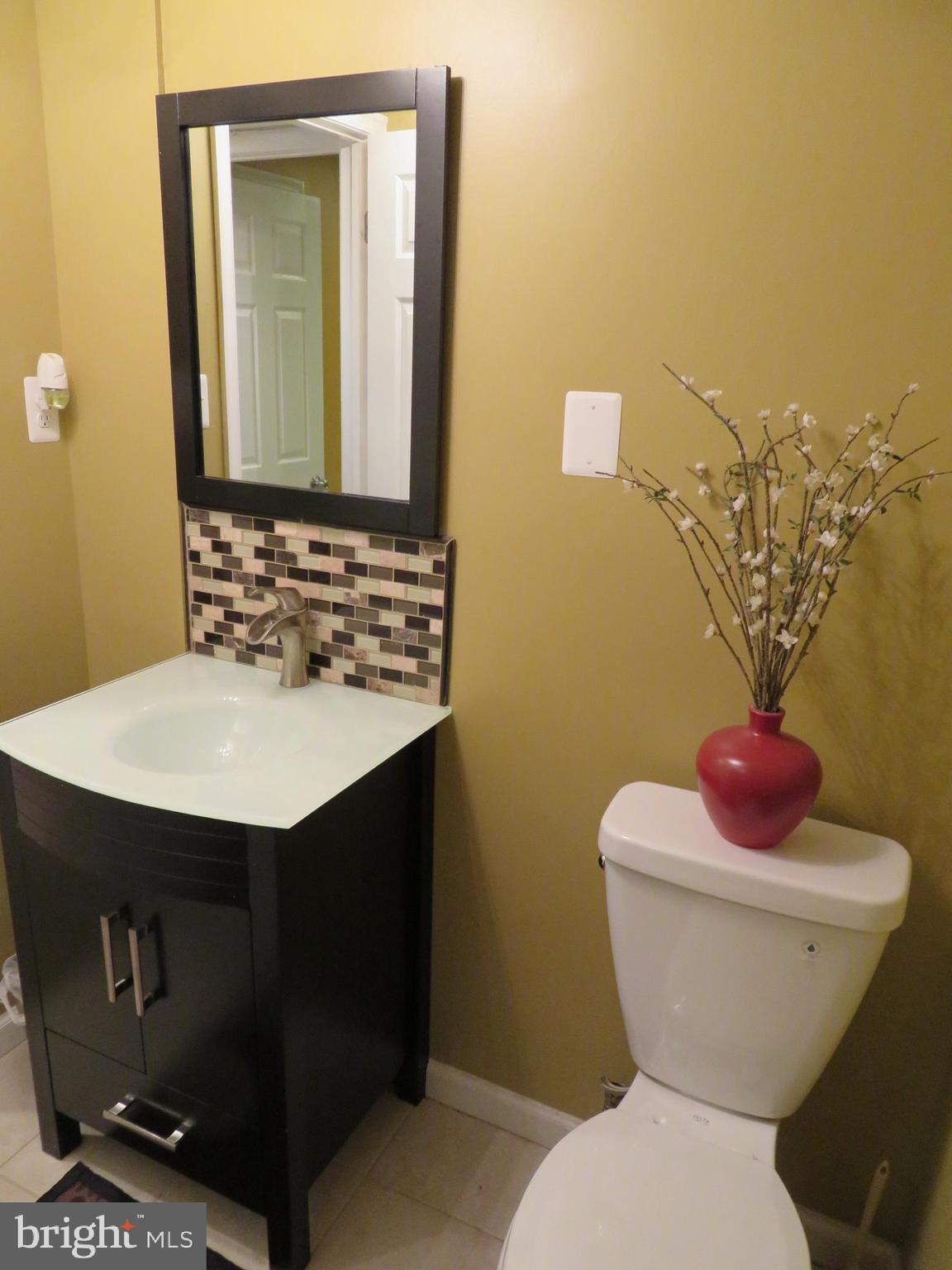 ARCOLA - Residential Lease